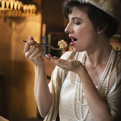 Transport yourself to the opulent world of the 1920s with Natascha Vinzenta as she channels the glamour of Gatsby's parties. With vintage elegance and Art Deco flair, this image captures the timeless allure of the Jazz Age. #GatsbyGlamour #VintageElegance #RoaringTwenties π©β¨πΎ Vintage-inspired portrait of model Natascha Vinzenta in a glamorous 1920s ensemble against an Art Deco backdrop. She exudes sophistication and elegance, embodying the spirit of the Roaring Twenties. Photographed by Raisa Gelofre.