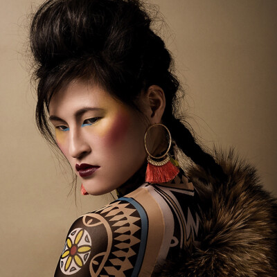 Embrace the allure of exotic elegance with model Bui in this high-fashion makeup portrait by Vlada Migas. Makeup and hairstyling by Anett Alexandra Bulano. ππ« #ExoticBeauty #HighFashionMakeup #VibrantHues High-fashion makeup portrait of model Bui in vibrant turquoise, red, and tan hues, captured by Vlada Migas.